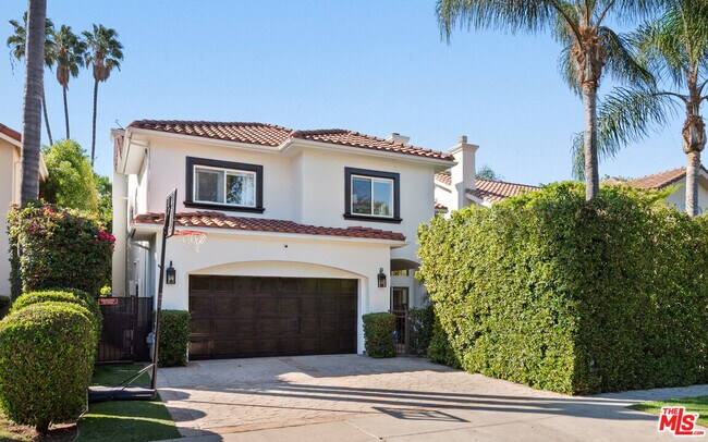 4513 Tobias Ave in Los Angeles, CA - Building Photo - Building Photo