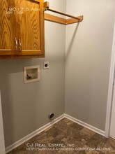 19017 S Ash St in Belton, MO - Building Photo - Building Photo