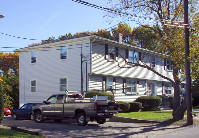 12-18 Kilby St in Quincy, MA - Foto de edificio - Building Photo