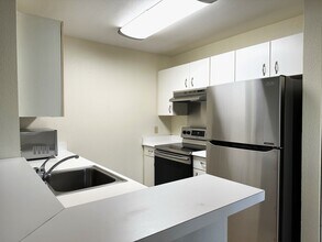 95 Lumiaina St in Waipahu, HI - Foto de edificio - Building Photo