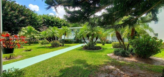 474 Tilford V in Deerfield Beach, FL - Building Photo - Building Photo