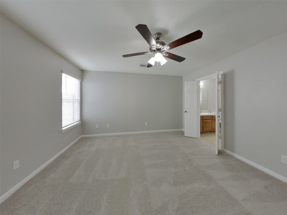 15608 Martineau St in Houston, TX - Building Photo