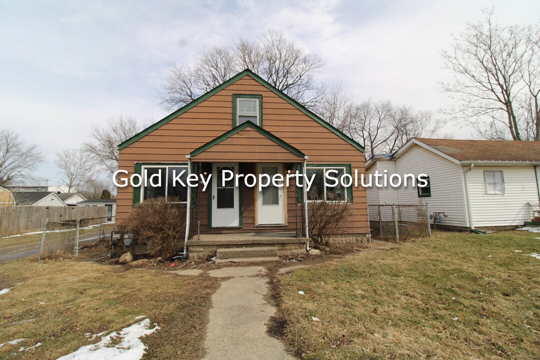 2508 Dewey St-Unit -e4a9aeef-dbf5-11ee-92d6-0acfcda66f62 in Anderson, IN - Building Photo