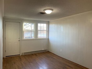 1110 S Main St-Unit -2 in Kannapolis, NC - Building Photo - Building Photo