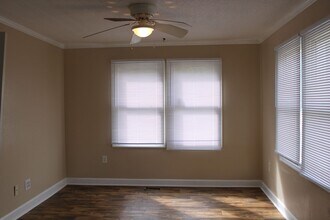 220 Jones St in New Bern, NC - Building Photo - Building Photo