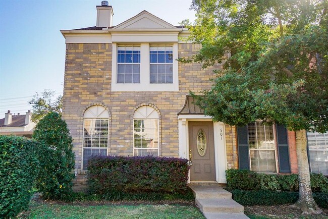 property at 2808 Grants Lake Blvd