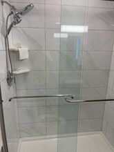 1417 W 9th St in Cleveland, OH - Foto de edificio - Building Photo