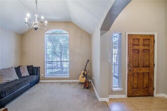 19321 Gale Meadow Dr in Pflugerville, TX - Building Photo - Building Photo