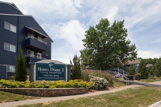 Hawks Pointe in Lawrence, KS - Foto de edificio - Building Photo