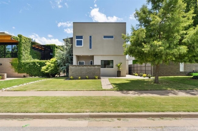 608 NW 7th St in Oklahoma City, OK - Building Photo - Building Photo