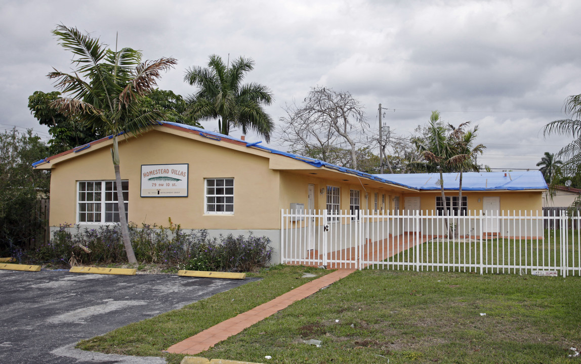 59-79 NW 10th St in Homestead, FL - Building Photo