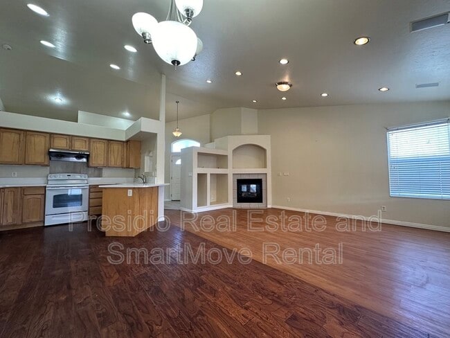 property at 5325 Scenic Ridge Cir