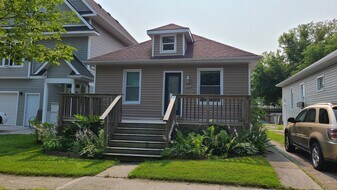 186 Water St in Sarnia, ON - Building Photo