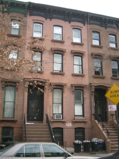 125 Saint James Place Apartments in Brooklyn, NY - Building Photo - Building Photo