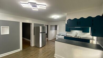 26 Pine St in Torrington, CT - Building Photo - Building Photo