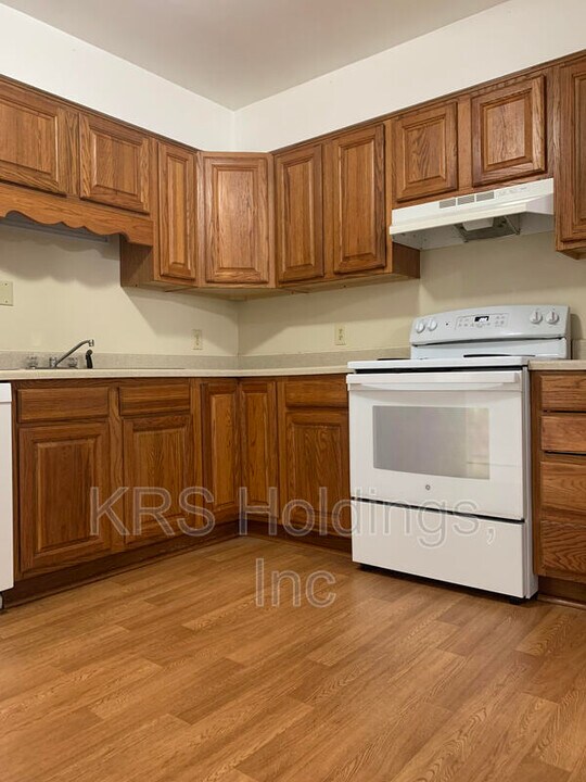 272 Gulfstream Dr in Elizabeth City, NC - Building Photo