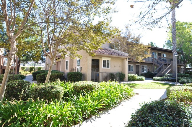 Heritage Park Senior Apartments