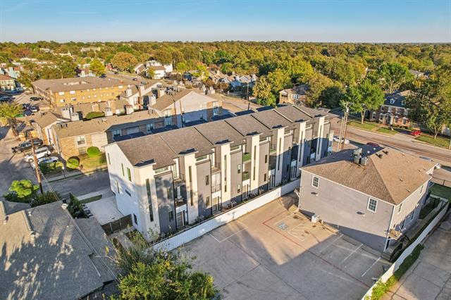 145 N Henderson Ave in Dallas, TX - Building Photo - Building Photo