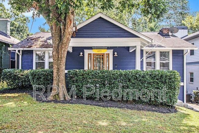 property at 493 Robinson Ave SE