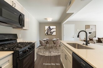 Bristol Square and Golden Gate Apartments in Wixom, MI - Building Photo - Building Photo