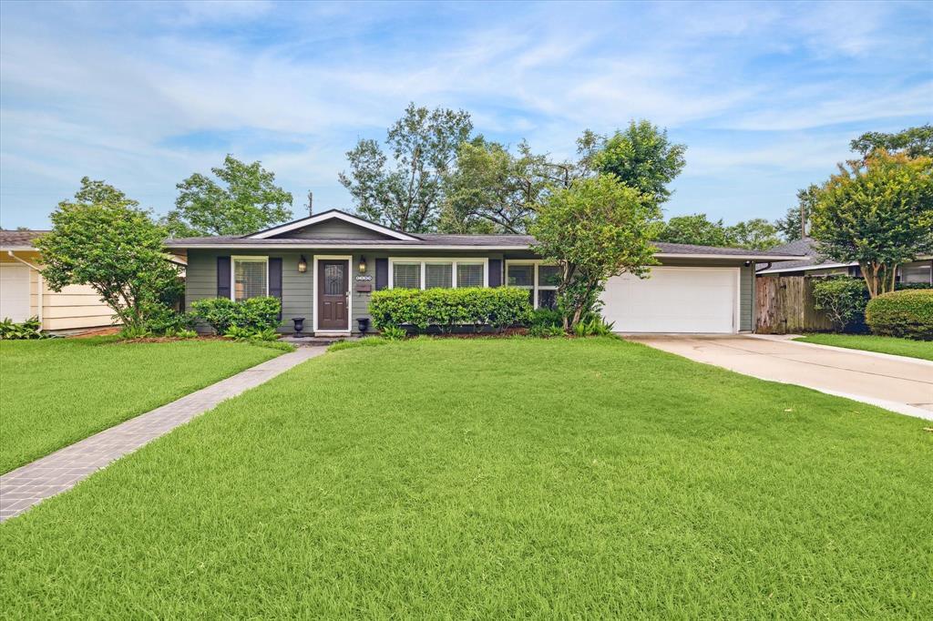 5329 Judalon Ln in Houston, TX - Building Photo