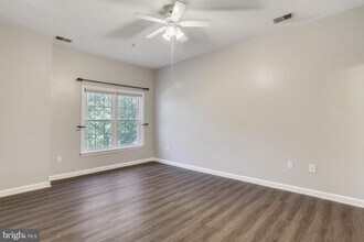 15301 Diamond Cove Terrace in Rockville, MD - Building Photo - Building Photo
