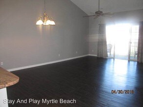 3923 Gladiola Ct-Unit -#303 in Myrtle Beach, SC - Building Photo - Building Photo