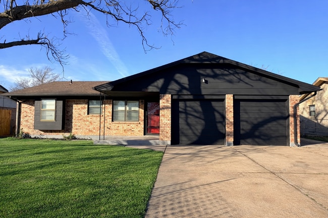 property at 1323 SE Clover Ln