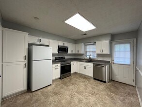 6323 Olde Towne Dr in Columbus, GA - Building Photo - Building Photo