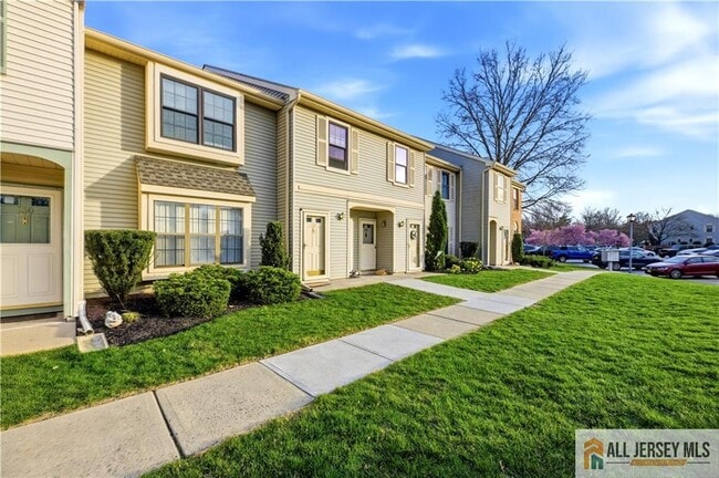 151 Wyndham Pl in Trenton, NJ - Building Photo - Building Photo