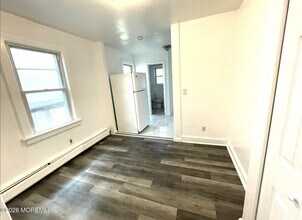 11 St Peters Pl in Keansburg, NJ - Building Photo - Building Photo