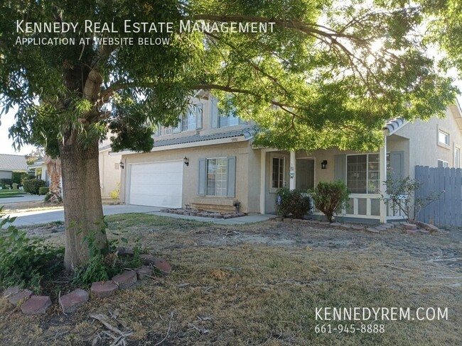 37551 Deville St in Palmdale, CA - Building Photo - Building Photo