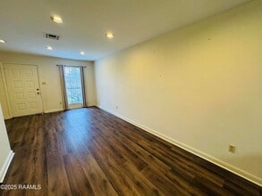 2419 Robley Dr in Lafayette, LA - Building Photo - Building Photo