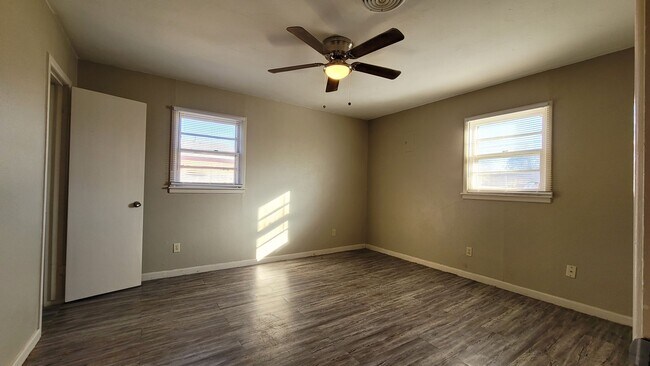 4429 31st St-Unit -A in Lubbock, TX - Building Photo - Building Photo