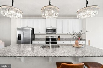 14730 Spring Haven Ln in Laurel, MD - Building Photo - Building Photo