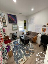 711 N Elizabeth St, Unit 3F in Chicago, IL - Building Photo - Building Photo