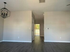 30206 Swinford Ln in Wesley Chapel, FL - Building Photo - Building Photo