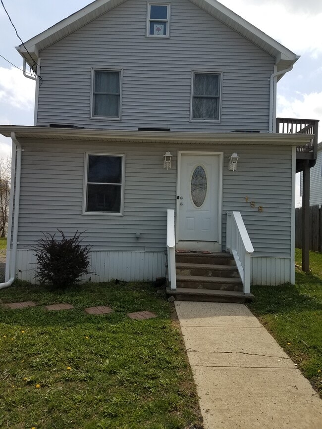 155 County Rd Rentals in Cliffwood, NJ