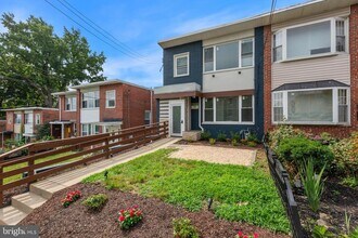 53 Victor St NE in Washington, DC - Building Photo - Building Photo