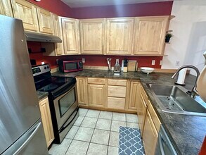 328 E 15th Ave, Unit 6 in Anchorage, AK - Building Photo - Building Photo
