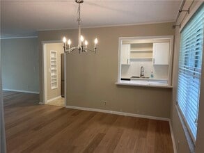 800 Mallery St in St. Simons Island, GA - Building Photo - Building Photo