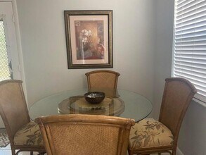 542 Normandy Ln in Delray Beach, FL - Building Photo - Building Photo