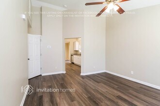 1326 Laurel Woods Dr in Gastonia, NC - Foto de edificio - Building Photo