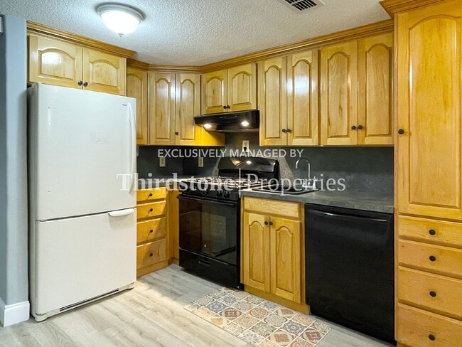 2965 Armstrong St in Jacksonville, FL - Building Photo - Building Photo