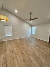 1320 E Iris Ave in McAllen, TX - Building Photo - Building Photo