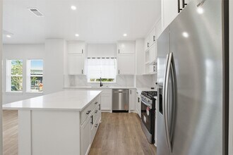 3411 Nance St in Houston, TX - Building Photo - Building Photo