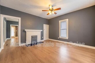 411 James Ave in Knoxville, TN - Foto de edificio - Building Photo