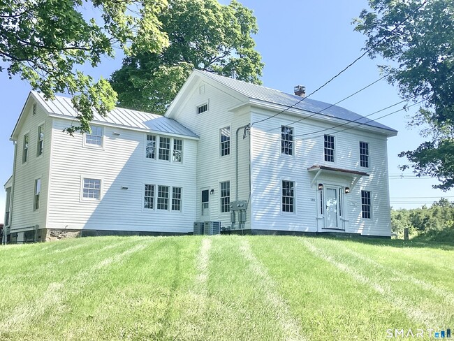 property at 533 Weekeepeemee Rd