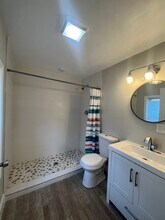 28 Otis St, Unit 28R in Somerville, MA - Building Photo - Building Photo