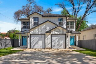 113 Anderson Ave in San Antonio, TX - Building Photo